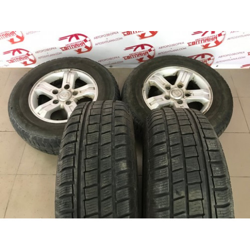 Комплект коліс R16 225/175 Kia Sorento 2002-2009 529103E590